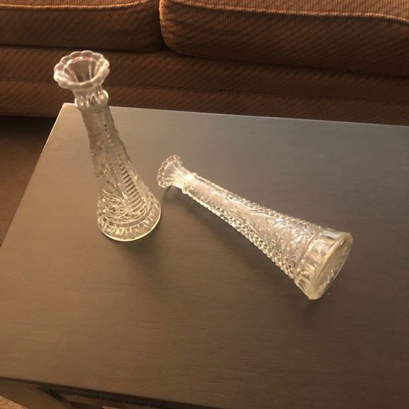 Set of 2 Decorative Glass Vases - Picture 1 of 7